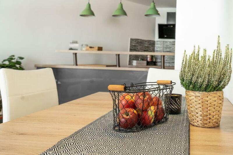 Old Town Luxury Apartment In Heart Of Bratislava Esterno foto