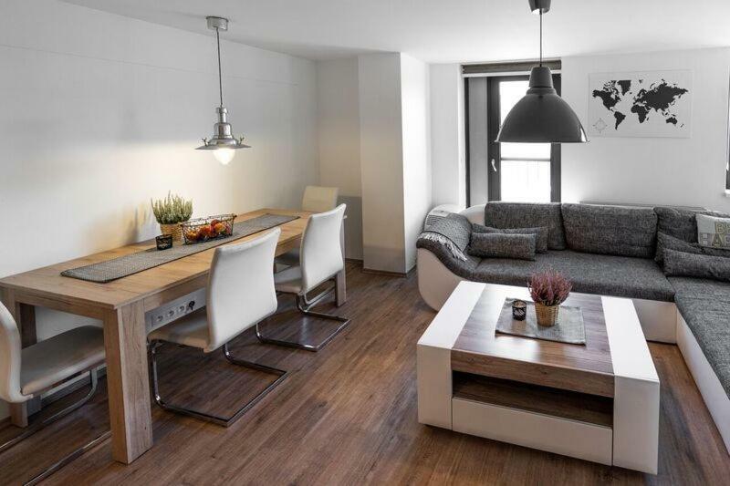 Old Town Luxury Apartment In Heart Of Bratislava Esterno foto